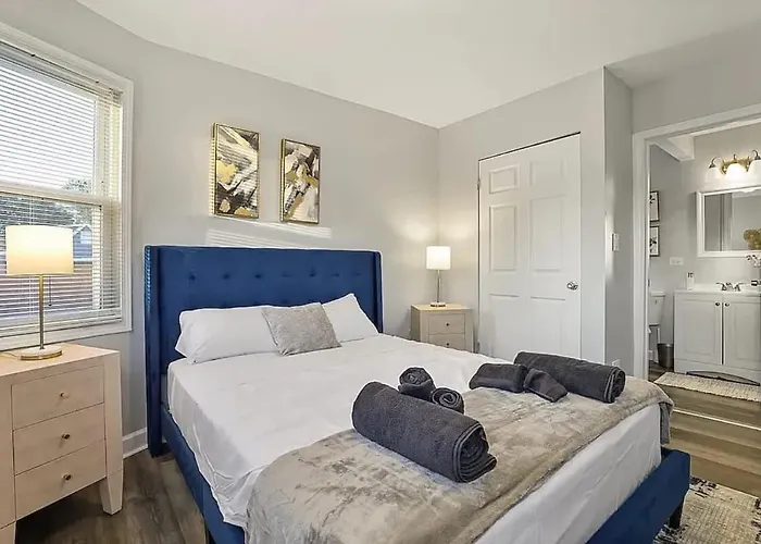 Modern 4bd 2ba Family Hébergement de vacances *