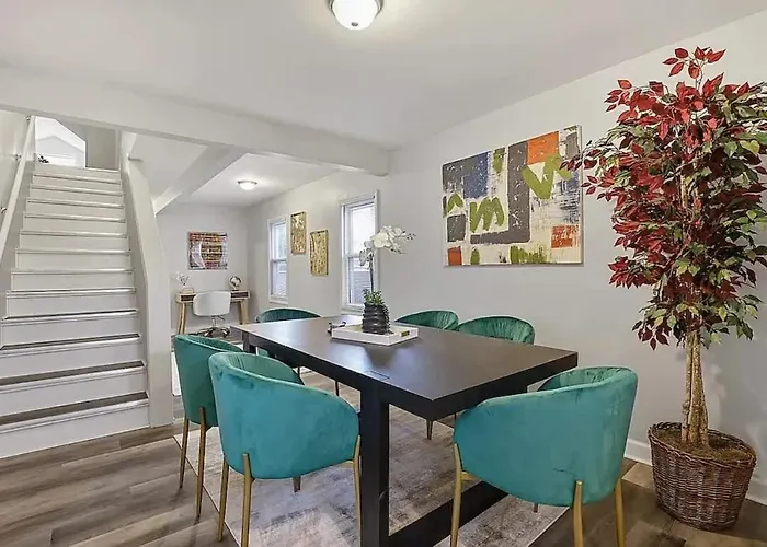 Modern 4bd 2ba Family Hébergement de vacances